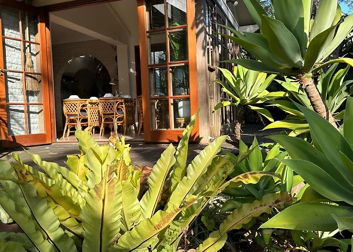 Palm Beach Bed & Breakfast